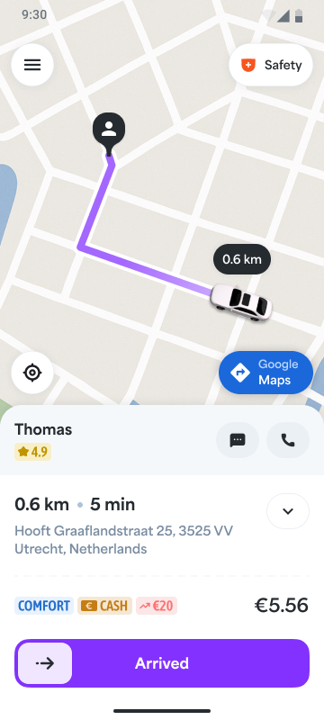 Lynx driver app: arrived at the pickup, with the Safety button and rider contact